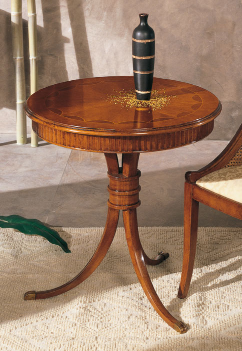 Un meuble avec un style tr�s simple mais avec une structure captivante, gr�